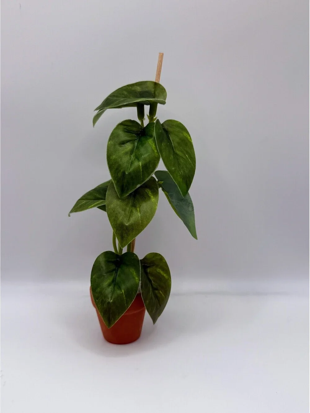 1:12 Scale Dollhouse Miniature Pothos Plant Terra Cotta Pot Mini Greenery